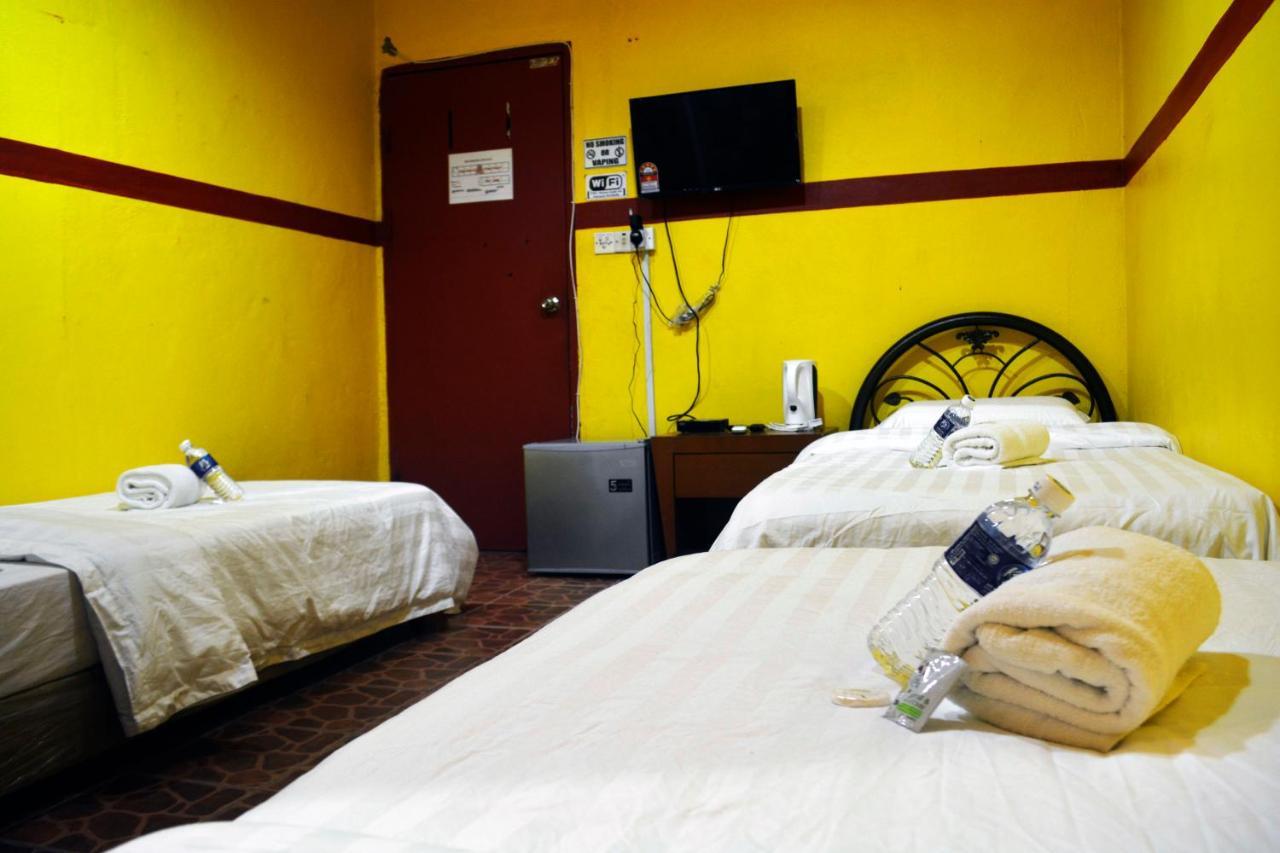 Warisan Family Inn Semporna Extérieur photo