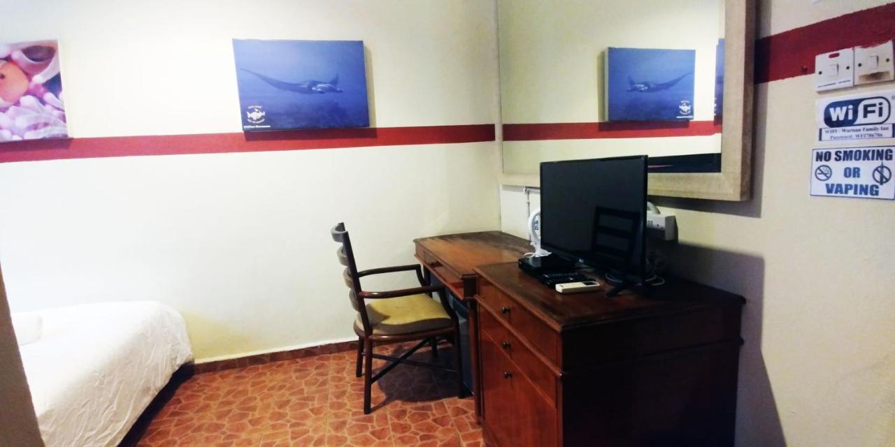 Warisan Family Inn Semporna Extérieur photo